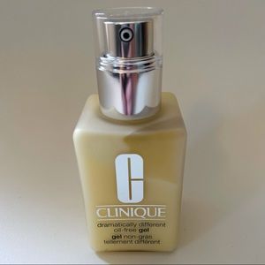 1 NWOT Clinique Dramatically Different Oil Free Gel #BT18